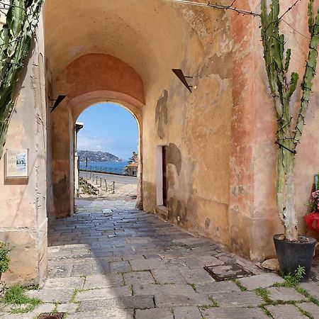 Апартаменты Casa Elena Бордигера Экстерьер фото